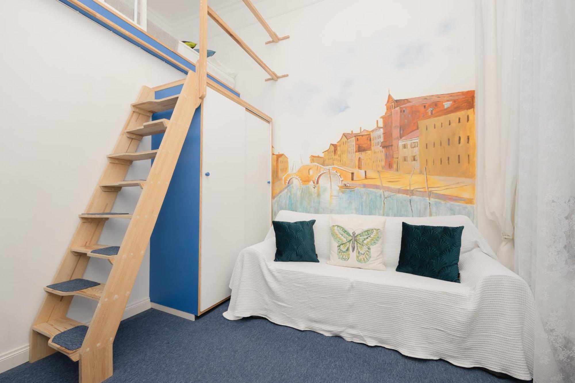 Apartament Spacious In The City Center By Rent Like Warszawa